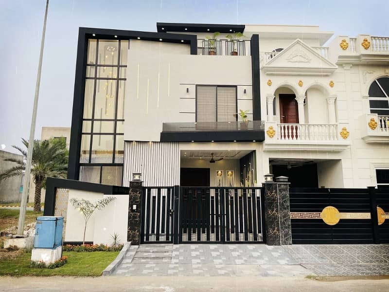 3 Years Installments Plan 5 Marla Brand New House For Sale In Park View City 0