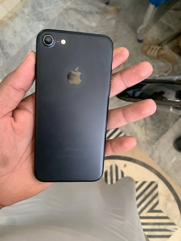 iPhone 7 32Gb PTA approved 0