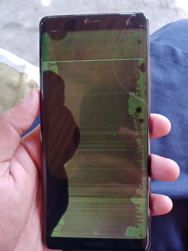 Sony xz3 panel broken 3