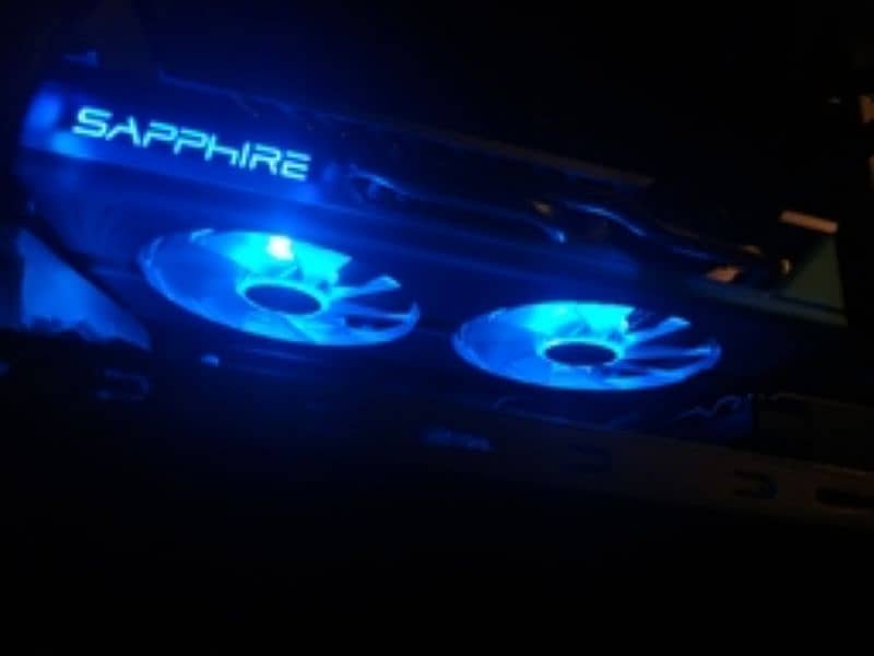 Orignal AMD Rx Sapphire Nitro 590 8 GB Aone 3