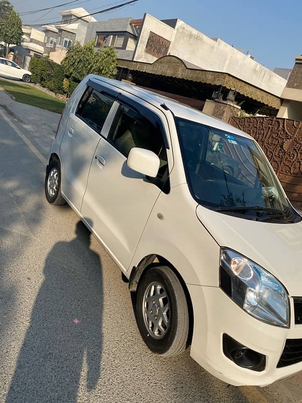 Suzuki Wagon R 2018 3