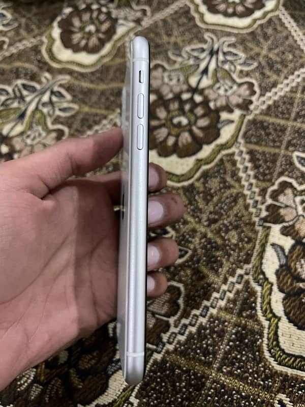 iphone 11 64gb non pta 3