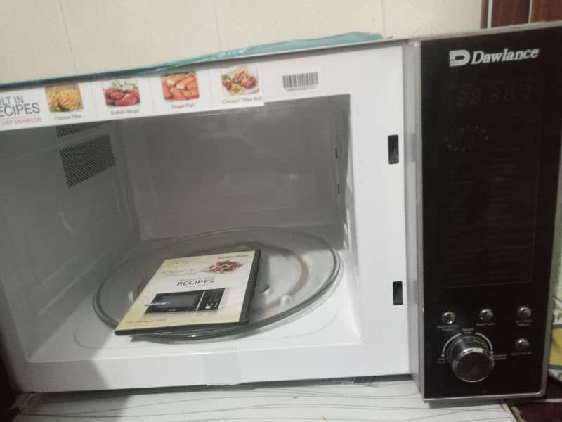 Microwave oven Model DW-131HP 2