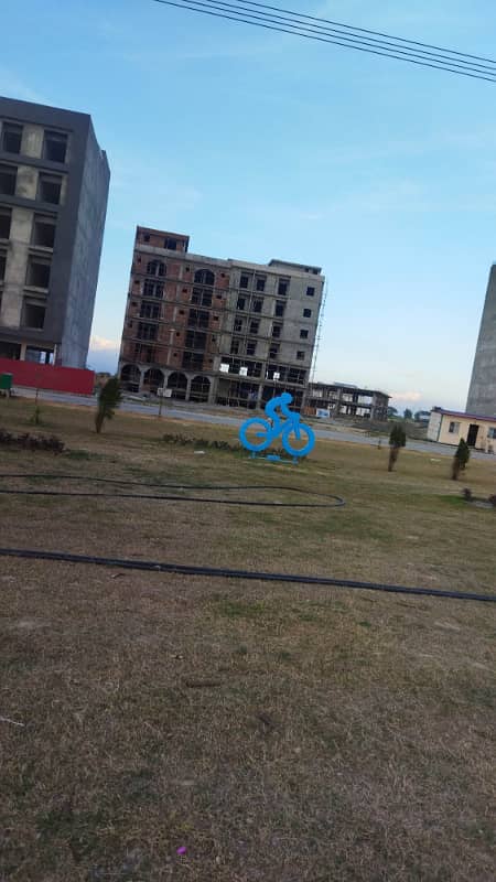 8 MARLA short corner stadium fac plot available for sale in Faisal town 6