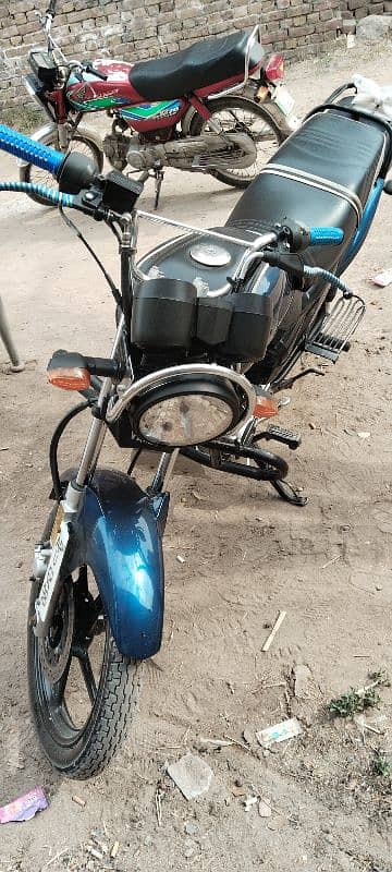 Yamaha Yb125z good condition 1