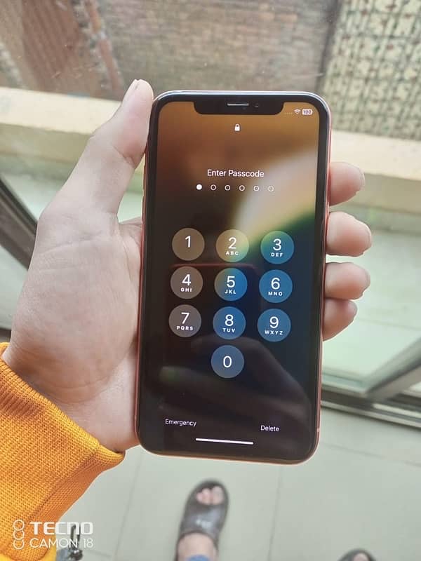 Iphone XR Exchange possible 9