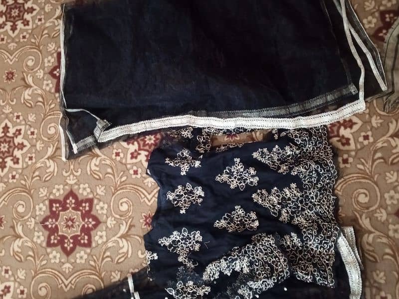 black lehnga with kurti and dupata 1