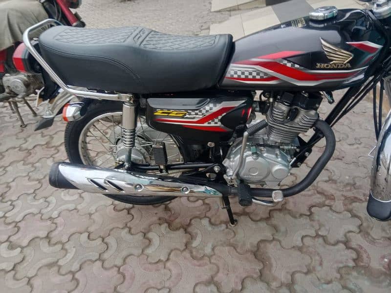 ammm seeling honda 125 black CLR neat nd clean 2