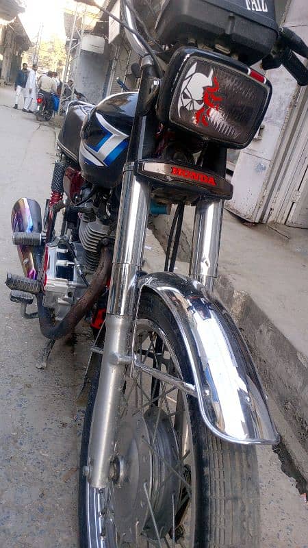 bike all ok hai 10/10 file all documents clear number plates frent bak 4