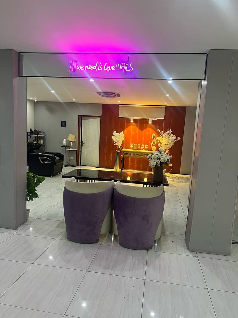 Beauty Saloon For Sale / Running Saloon | Best Option For Sale 5