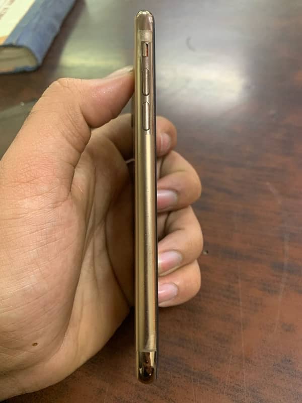 iphone xs PTA 0