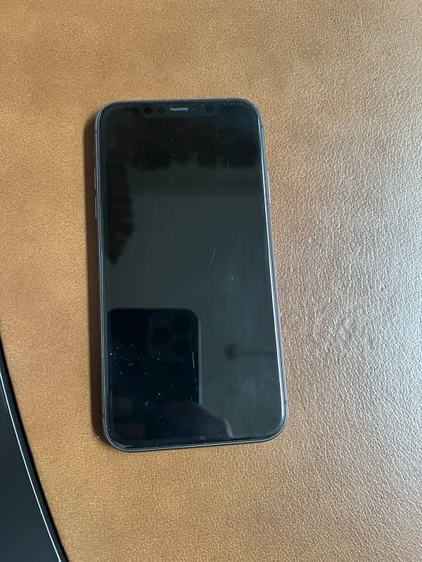 i phone 11 64 GB PTA official 1