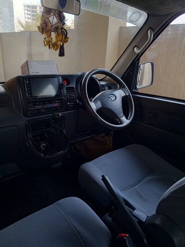 Daihatsu Hijet 2011 3