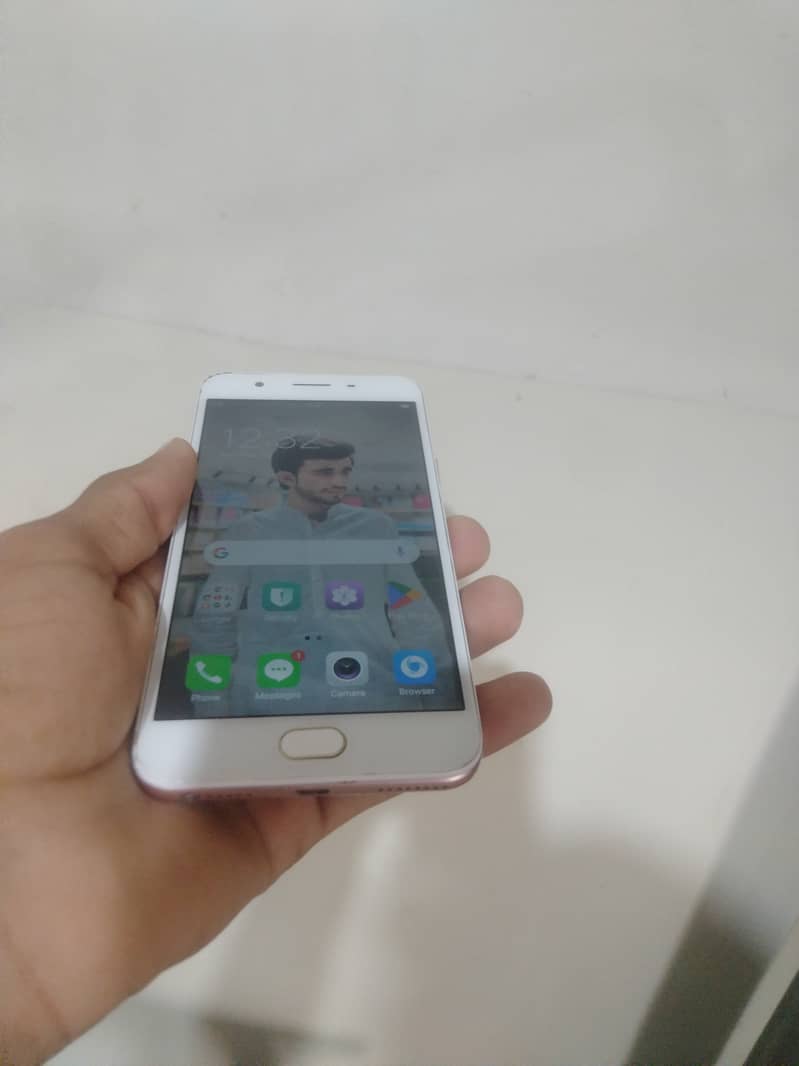 Oppo f1 s for sell 0