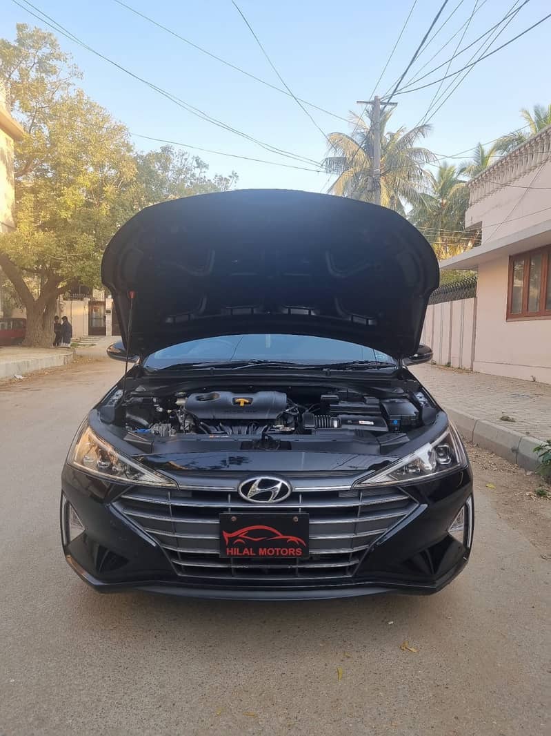 HYUNDAI ELANTRA GLS 2.0 2023 9