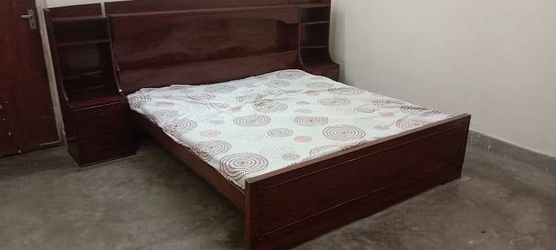 Pure SHEESHAM WOOD DOUBLE BED With 02 Side Tables 0