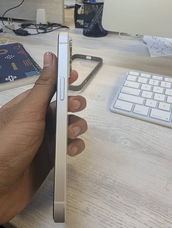 Iphone 13, 512 gb , PTA Approved 3