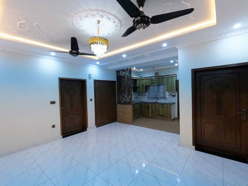 Sale A House In Lahore Prime Location 8