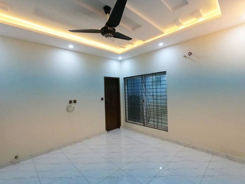 Sale A House In Lahore Prime Location 21