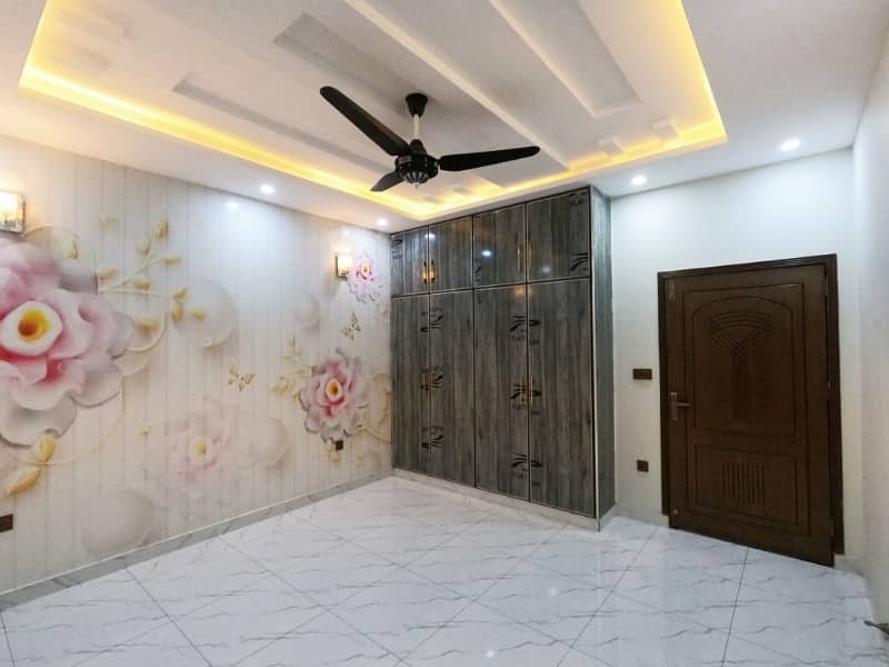 Sale A House In Lahore Prime Location 23