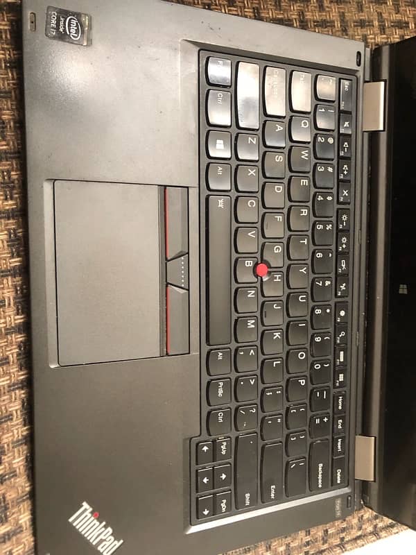 Lenovo thinkpad i7 Touch (yoga14) 2