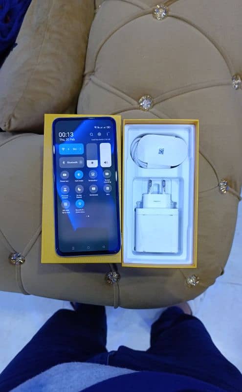 Realme 12+ plus 5G (256/8GB)Ram with complete box for sale 10