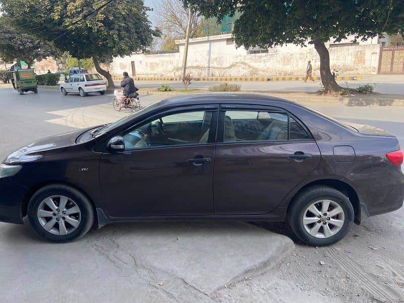 Toyota Corolla GLI 2012 3