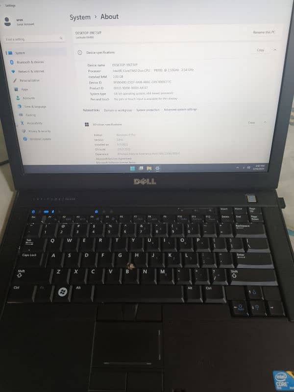 Dell Latitude E6400 Laptop 0