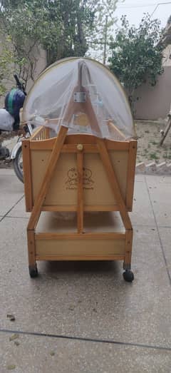 Baby cot/ mattress/baby bed/baby furniture/ playing. In good condition