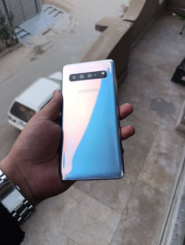 Samsung Galaxy S10 5G 0