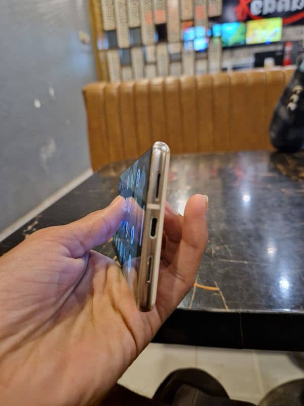 GOOGLE PIXEL 6 PRO URGENT SALE 3