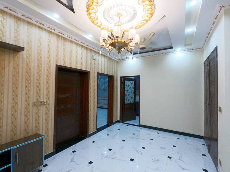 Prime Location 5 Marla House Is Available In Shadab Garden 9