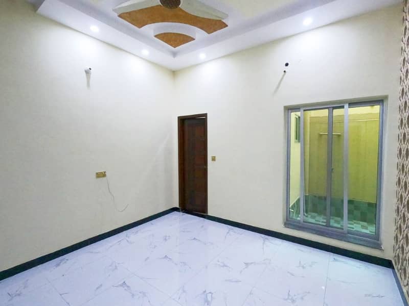 Prime Location 5 Marla House Is Available In Shadab Garden 26