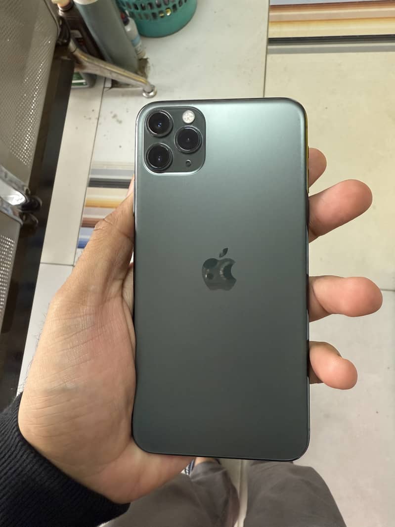 i phone 11pro max 64gb pta approved 2