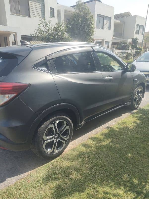 Honda Vezel 2014 11