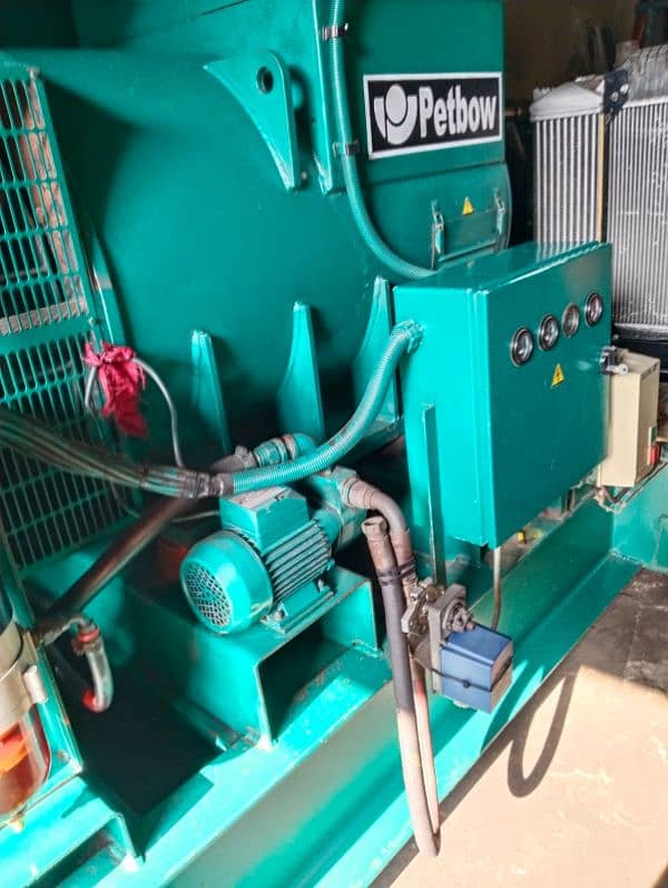 Perkins 800 kva Diesel Generator for sale. 3