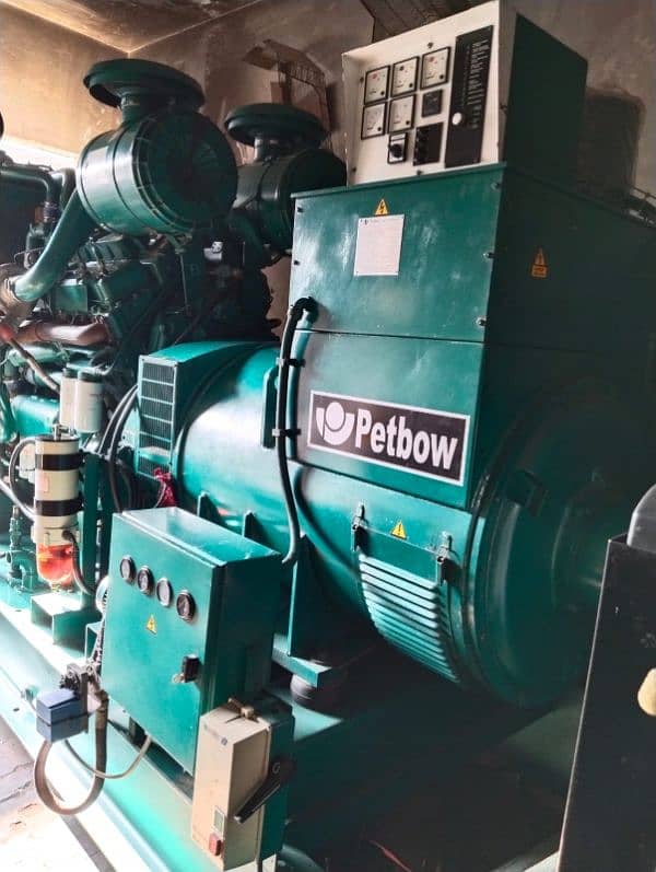 Perkins 800 kva Diesel Generator for sale. 4