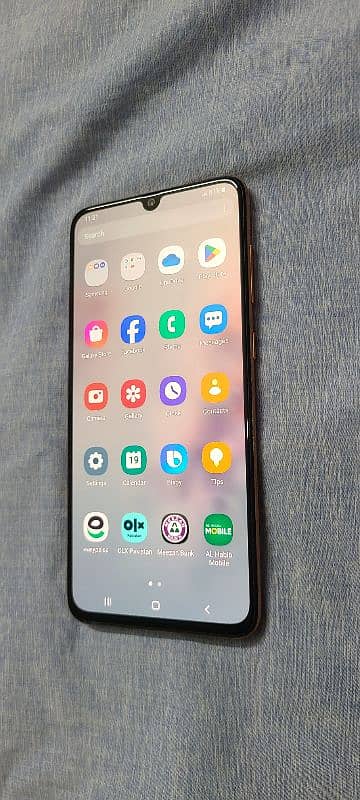 Samsung Galaxy A70 3