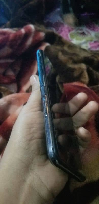 I am selling my infinix hot 12 6.128 lash condition 7