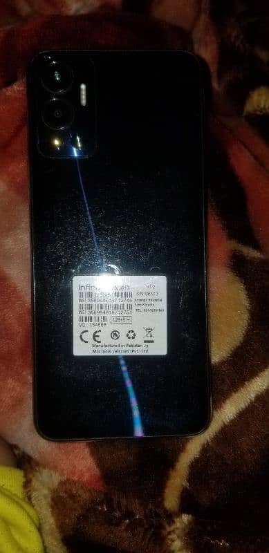 I am selling my infinix hot 12 6.128 lash condition 17