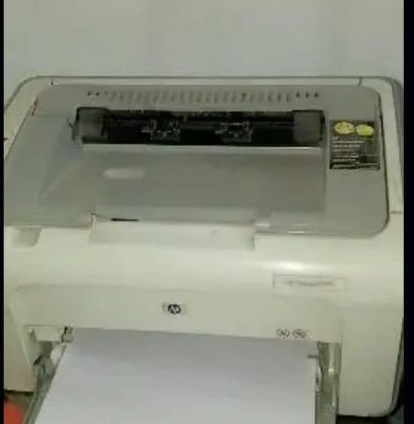 HP laserjet printer p1102 A+ condition 1