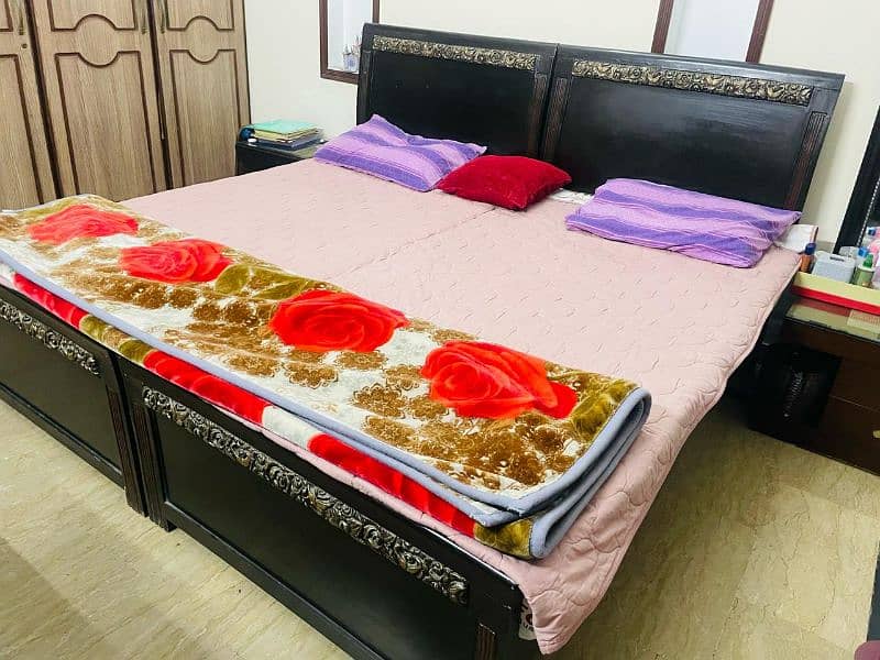 Two single beds with mattress, side table, mirror  wooden carving 6