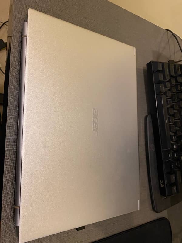 Acer Aspire 5 i3-1115G4 6