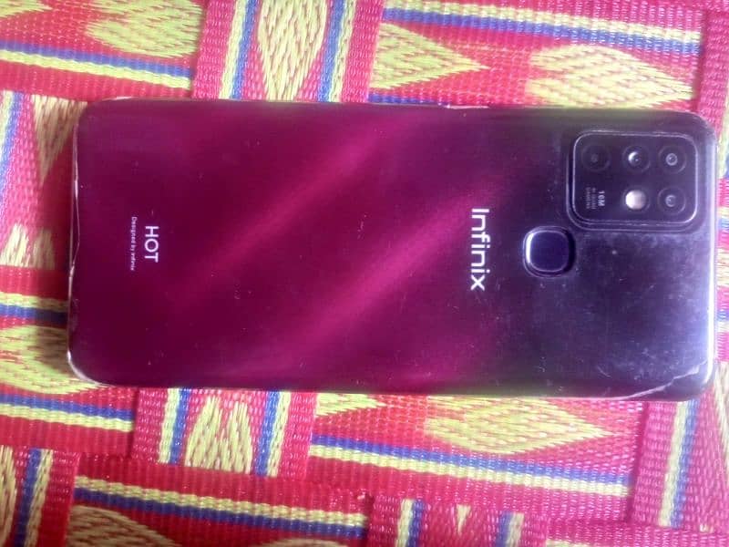 Infinix Hot 10 4/64 3