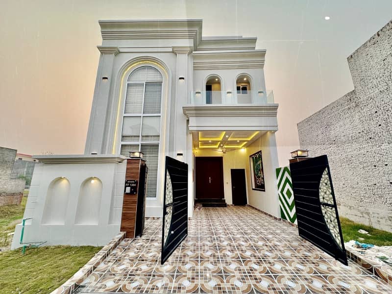 3 Years Installments Plan House For Sale In Park View City 0