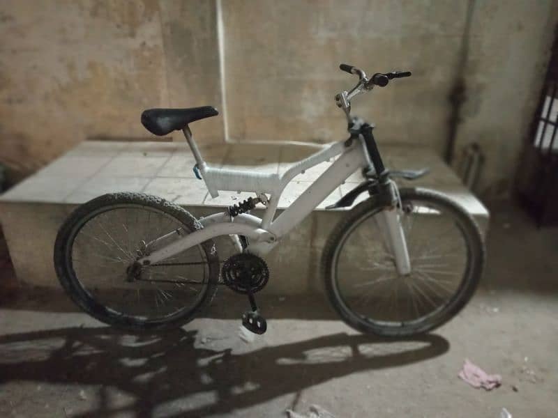 bicycle sale good condition full size 0