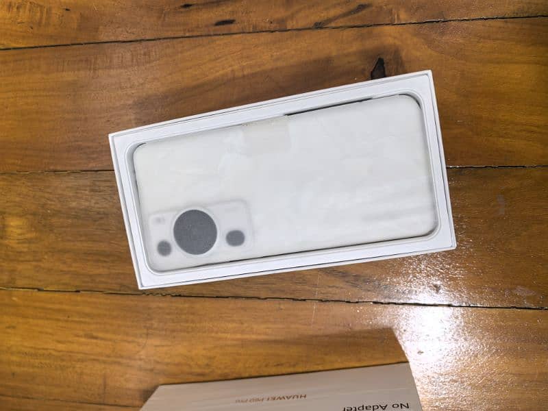 Huawei P60 pro 12/512gb Rocco pearl PTA approved  like new just 175k 1