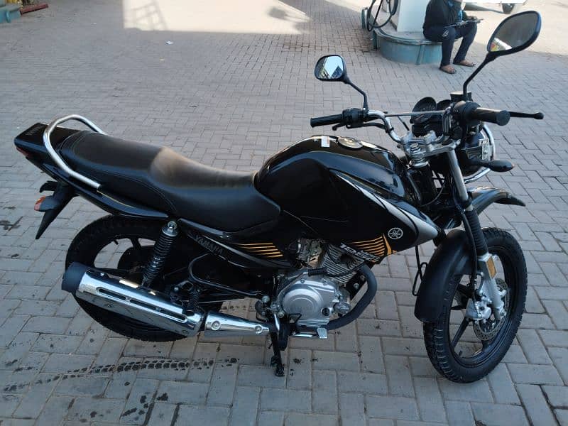 Yamaha Ybr G 2025 model Islamabad number lush condition 8