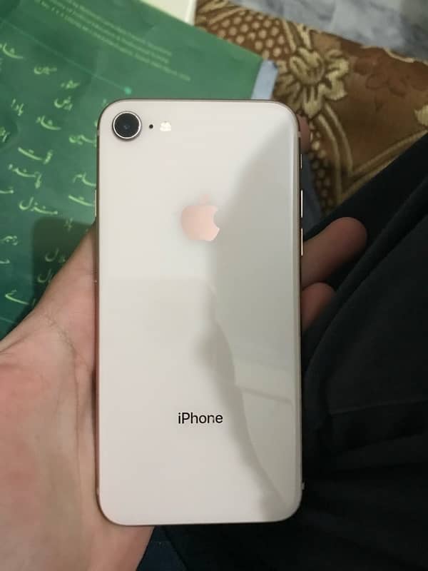 iphone 8 64gb mint condition 0