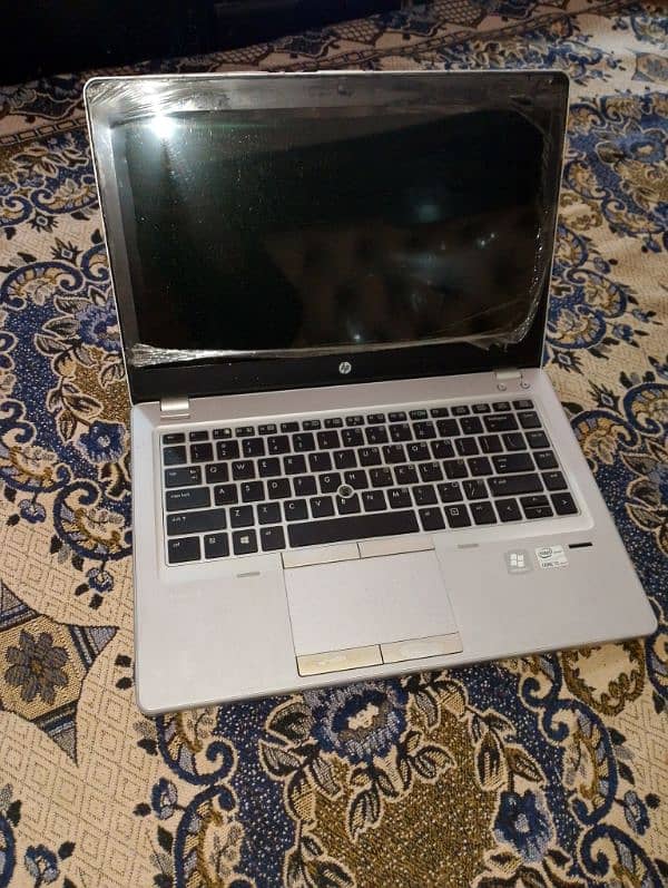 hp folio 9470 core i5 good condition 0